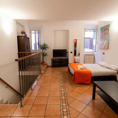 Trastevere Four Seasons Trilussa 1 ローマ エクステリア 写真