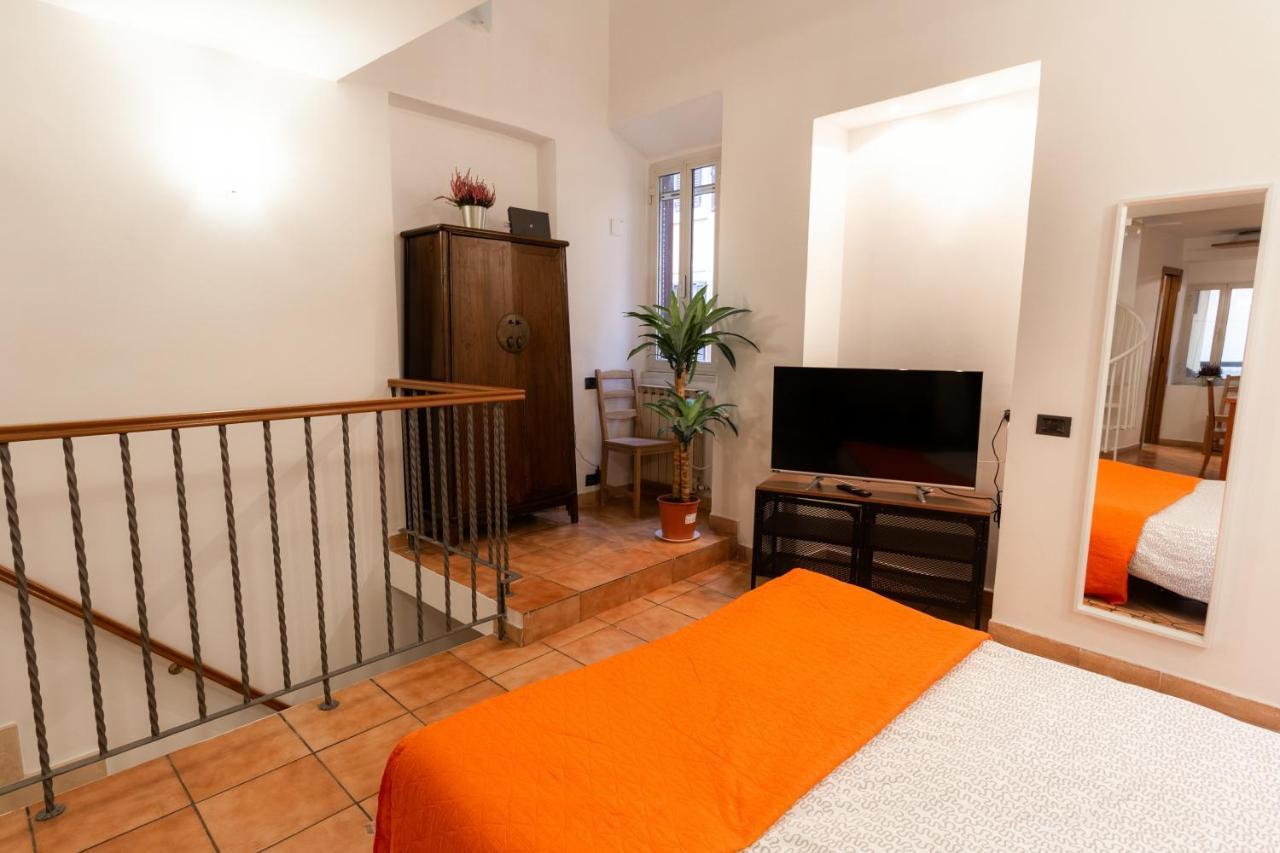 Trastevere Four Seasons Trilussa 1 ローマ エクステリア 写真